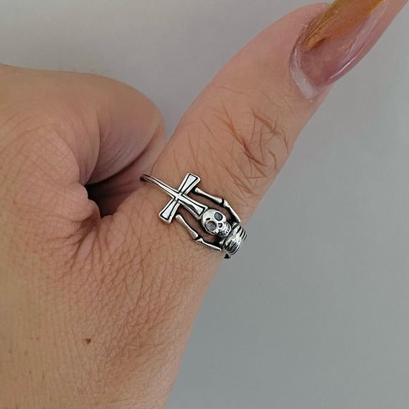 Sterling silver skeleton with cross ring, skeleton ring, cross ring, skeleton - Picture 5 of 11